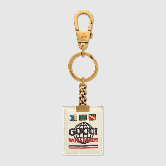 Gucci Embroidered Worldwide Keychain in White Authentic. New in Box - Picture 1 of 3